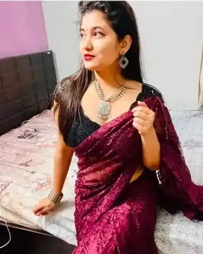 Escorts In Chimur