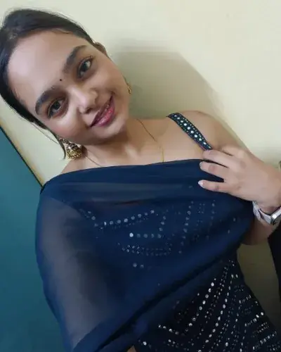 Call Girl Service in Chimur